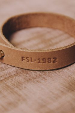 Pulseira Outsider Goods Couro Caramelo
