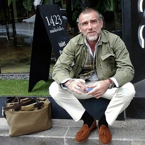 sapato tassel loafer de camurça 