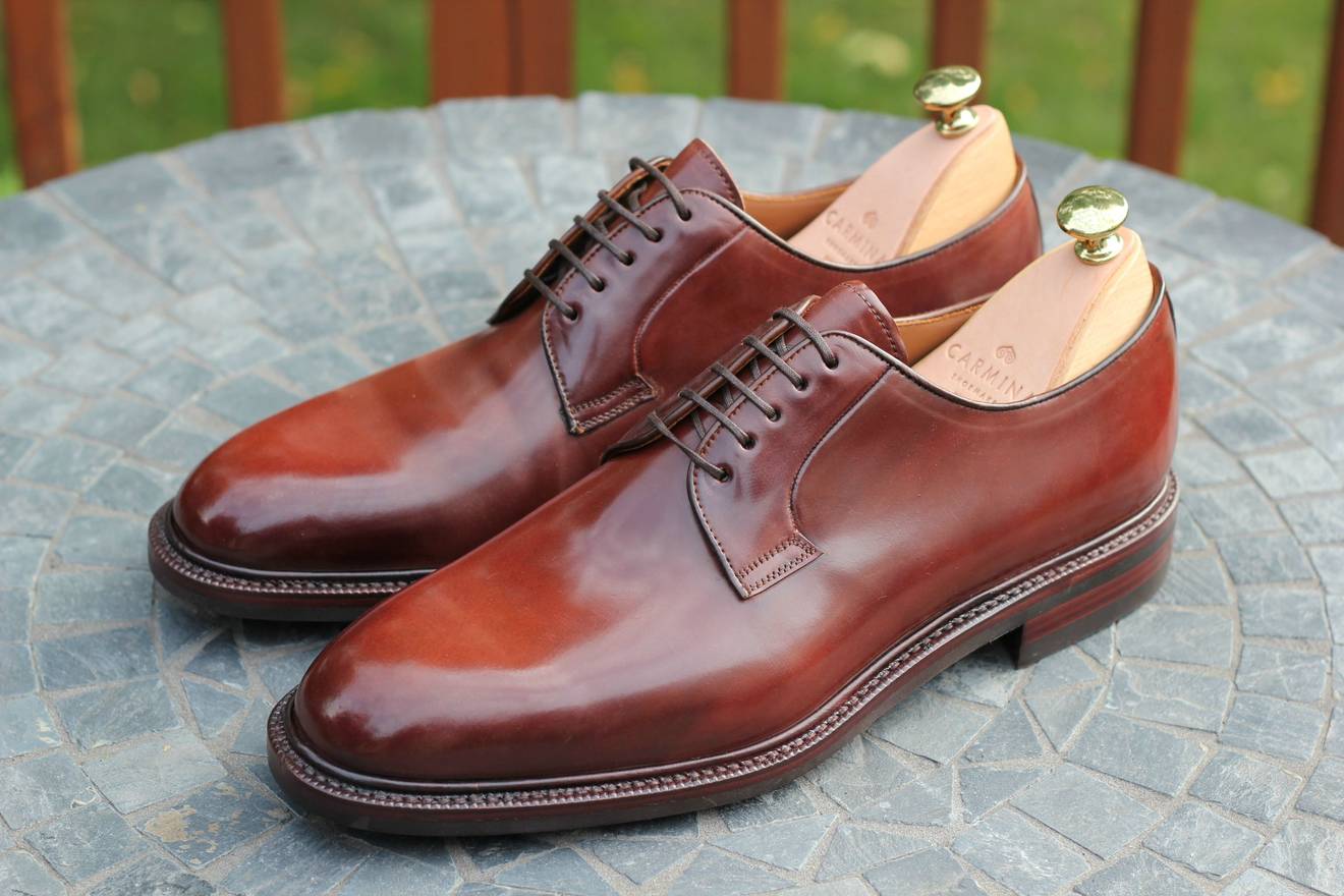 sapato em couro shell cordovan