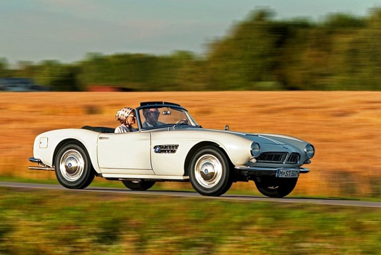 Os Melhores Carros Americanos da década de 50 Clássicos e Poderosos Os Melhores Carros Americanos da década de 50 Clássicos e Poderosos